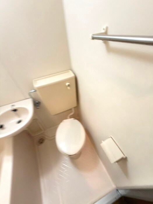 物件内観写真17　(トイレ)