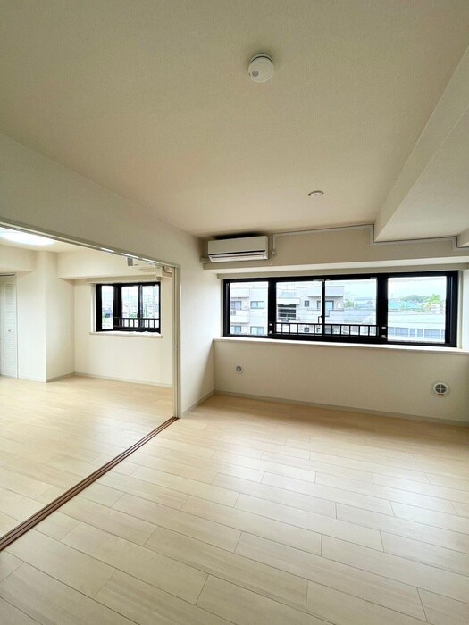 物件内観写真12　(居室)