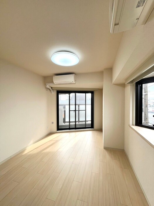 物件内観写真13　(居室)