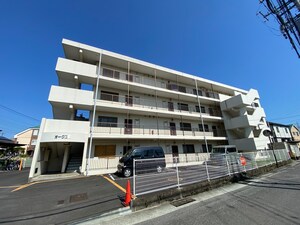 オークスＥ外観写真