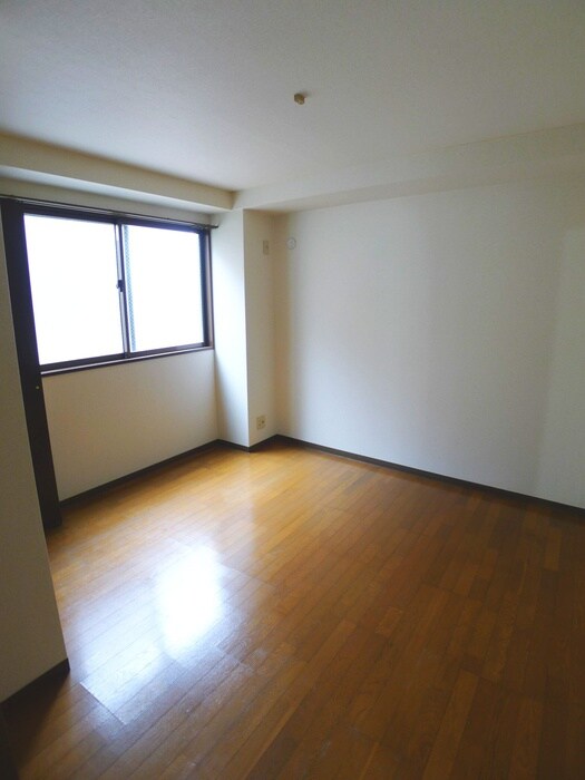 物件内観写真18　(居室)