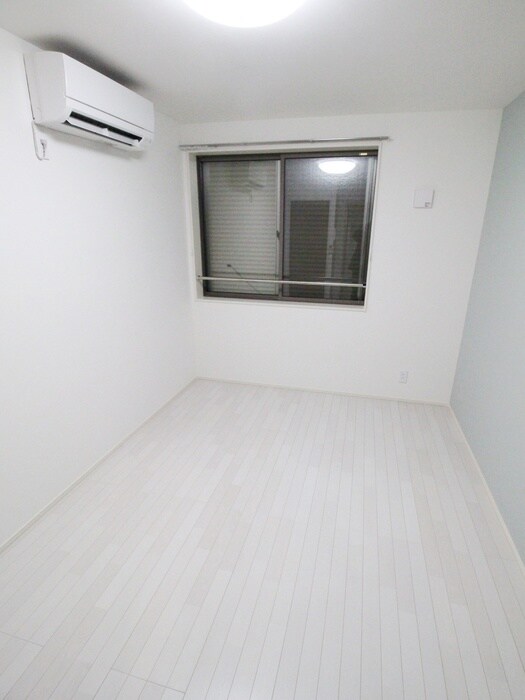 物件内観写真19　(居室)