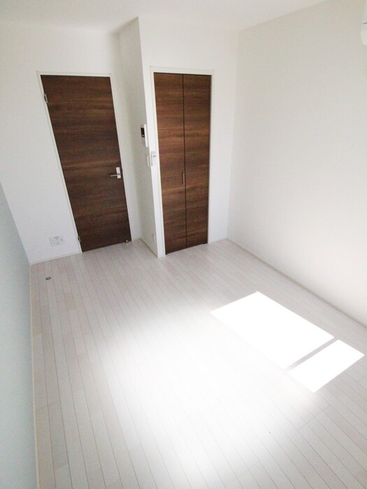 物件内観写真20　(居室)