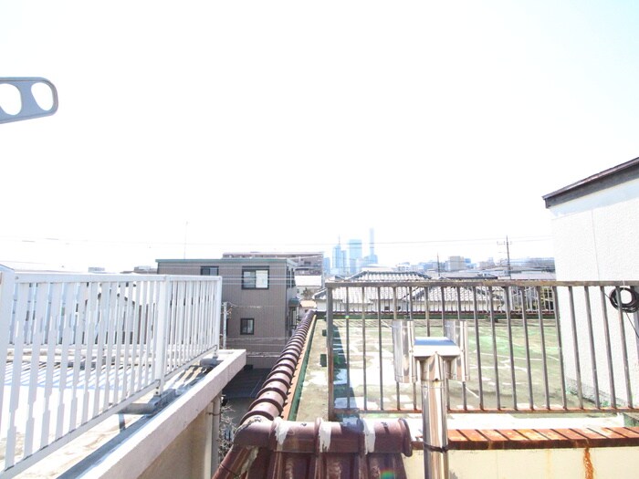 物件内観写真21　(室内からの展望)