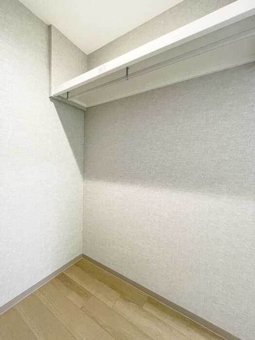 物件内観写真15　(収納)