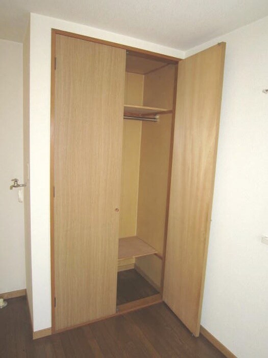 物件内観写真11　(収納)