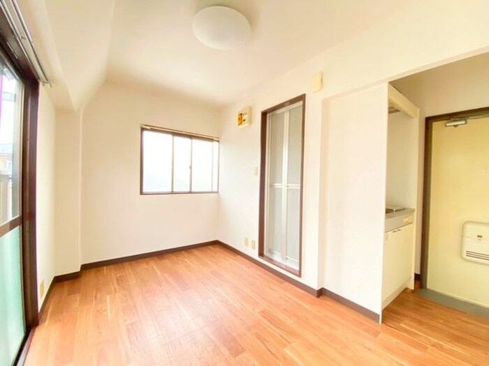 物件内観写真7　(居室)