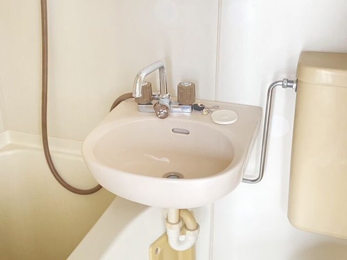 物件内観写真9　(洗面)