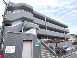 グランパレス参番館外観写真