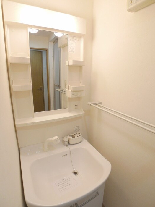 物件内観写真12　(洗面)