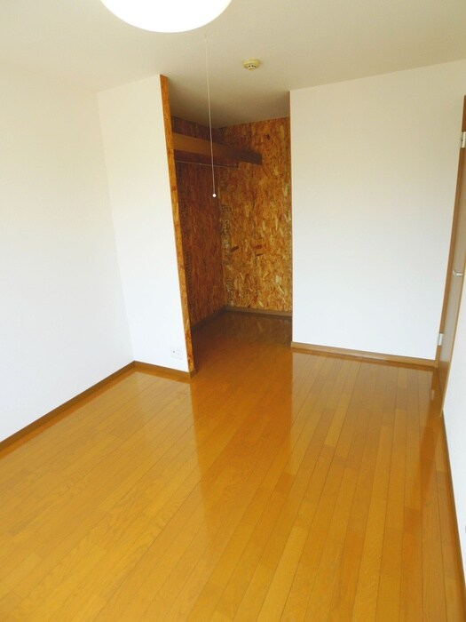 物件内観写真15　(居室)