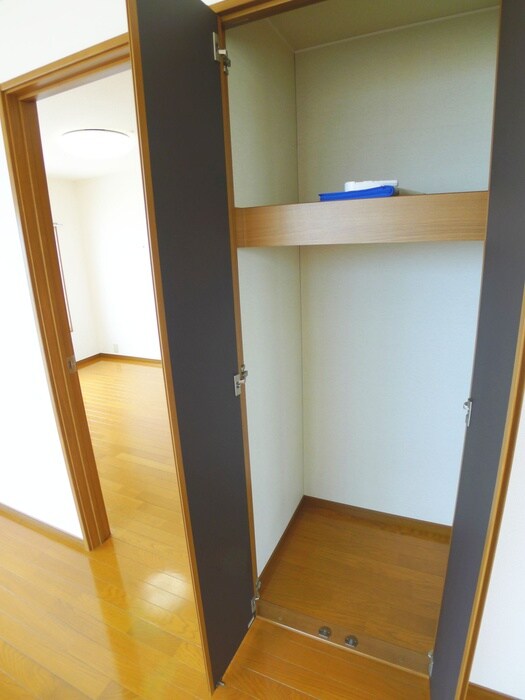 物件内観写真19　(収納)