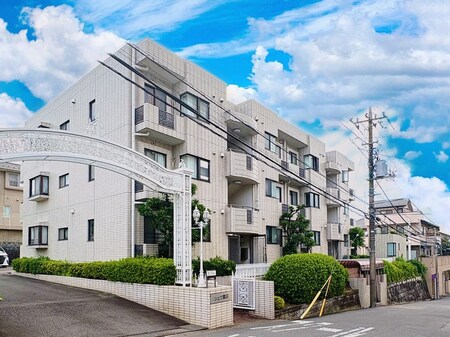シェラ鷺沼外観写真