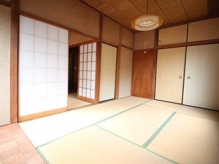 物件内観写真13　(居室)