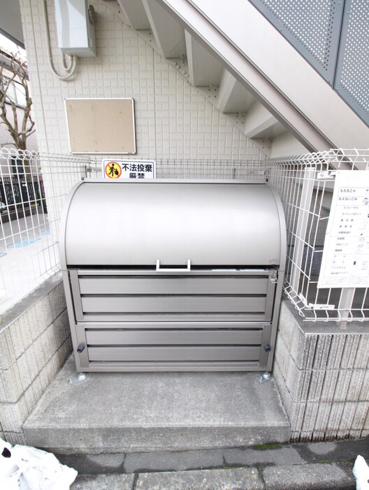 物件外観写真4　(建物設備)