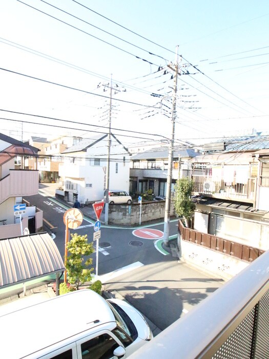 物件内観写真16　(室内からの展望)