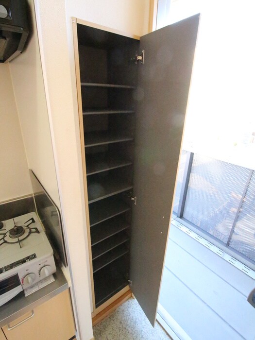 物件内観写真18　(靴箱)