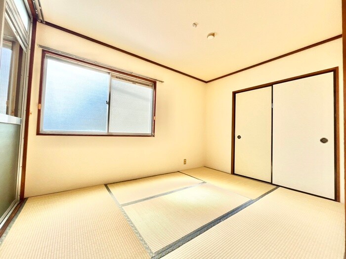 物件内観写真9　(居室)