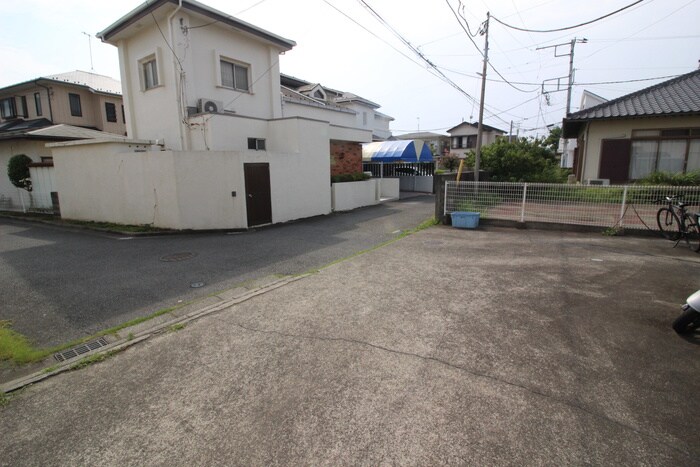 物件外観写真5　(周辺環境)