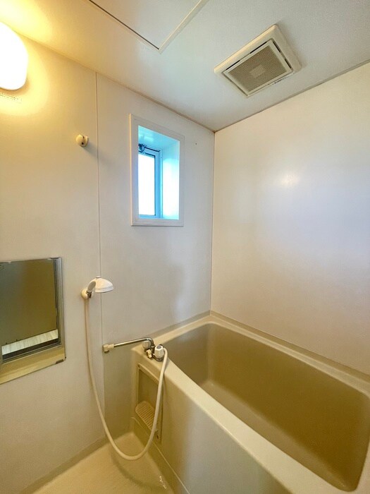 物件内観写真10　(バス／シャワールーム等)