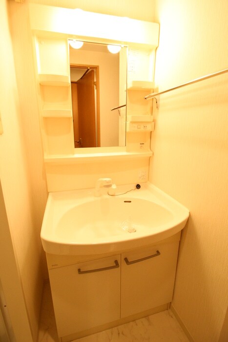 物件内観写真15　(洗面)