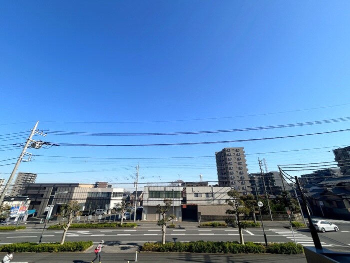 物件内観写真22　(室内からの展望)