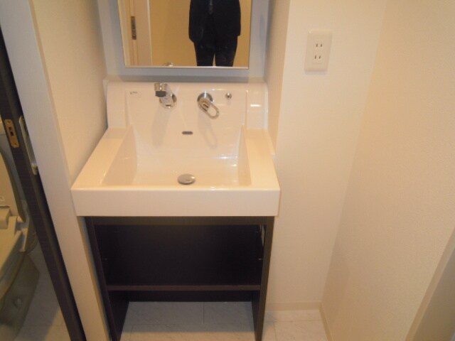 物件内観写真10　(洗面)