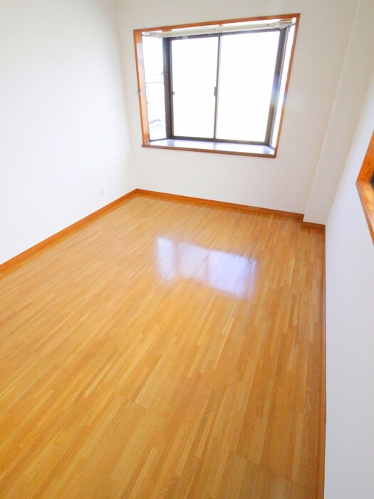 物件内観写真6　(居室)