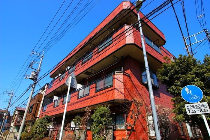 物件外観写真4　(エントランス部分)