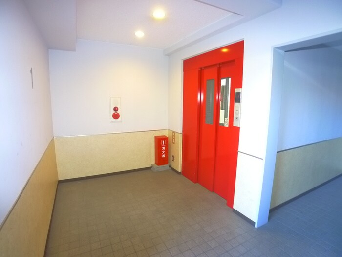 物件外観写真4　(建物設備)