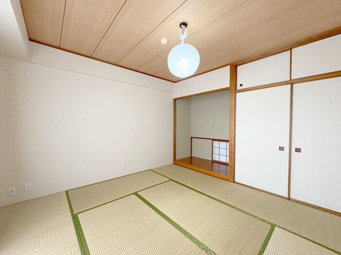 物件内観写真14　(居室)