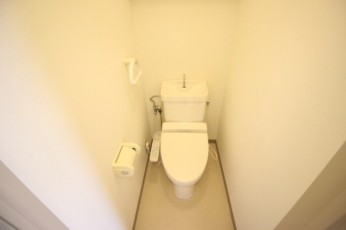 物件内観写真9　(トイレ)