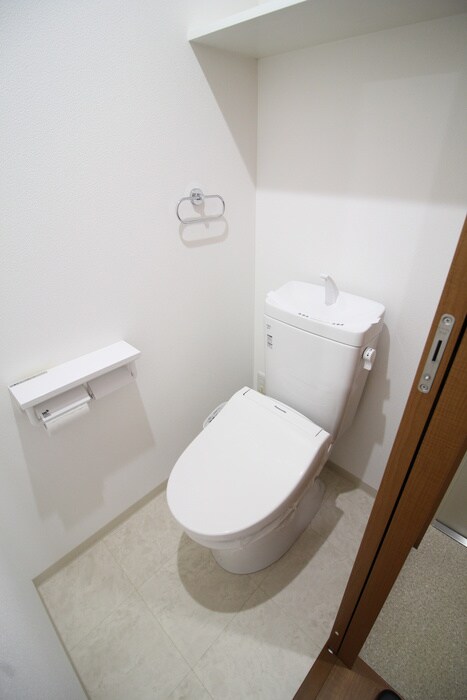 物件内観写真12　(トイレ)