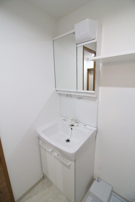 物件内観写真13　(洗面)