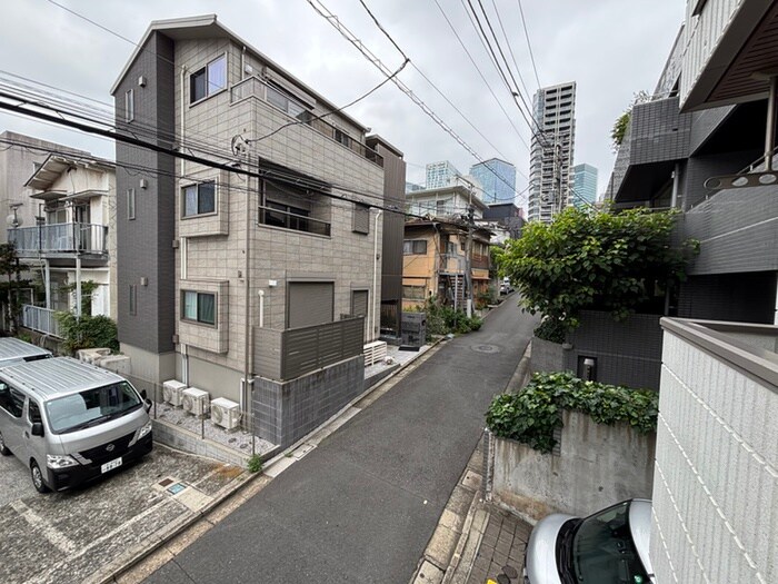 物件内観写真14　(室内からの展望)