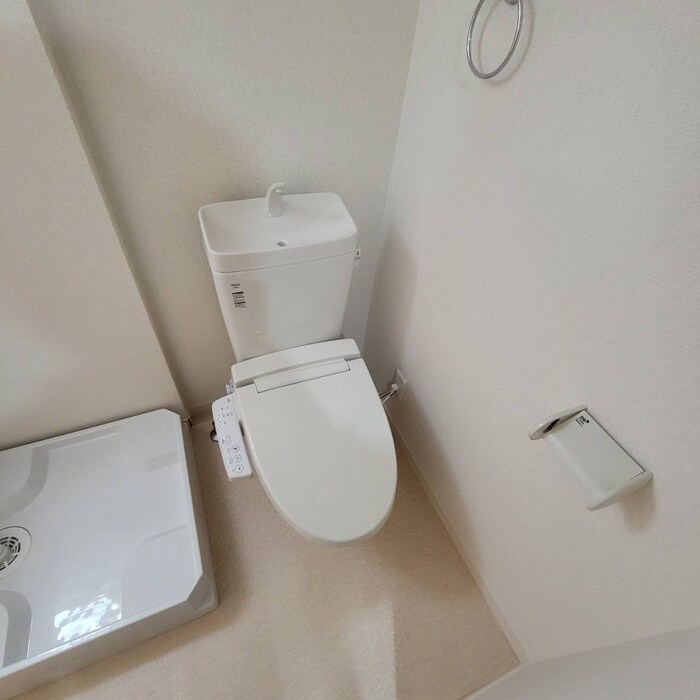 物件内観写真9　(トイレ)