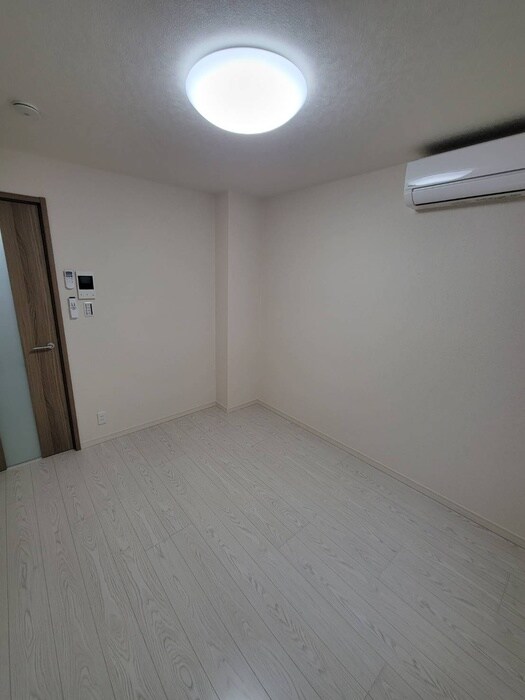 物件内観写真20　(居室)