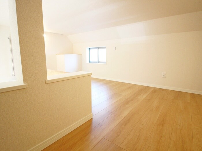 物件内観写真10　(ロフト)