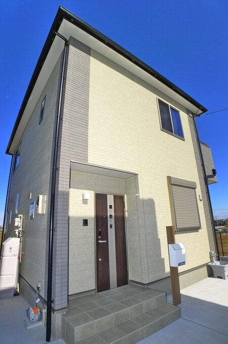 グランソフィア南逆井1丁目C棟外観写真