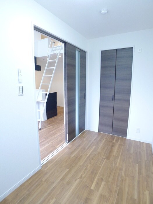 物件内観写真14　(居室)