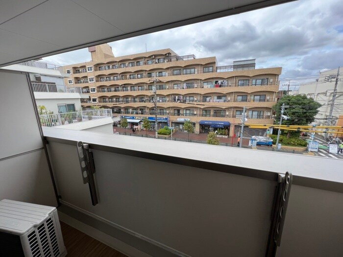 物件内観写真10　(ベランダ・バルコニー)