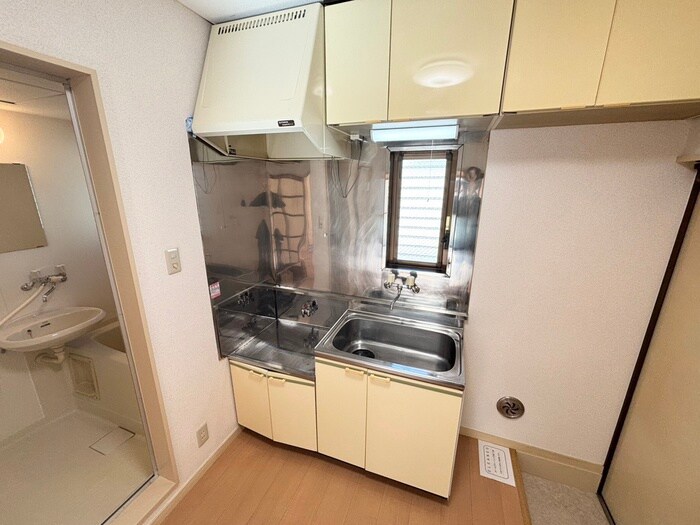 物件内観写真8　(キッチン)