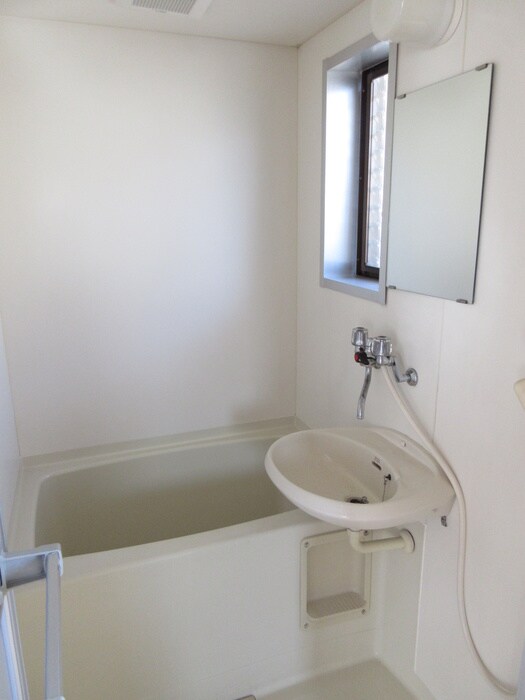 物件内観写真10　(バス／シャワールーム等)