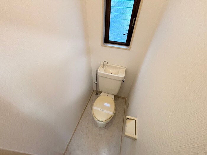 物件内観写真10　(トイレ)