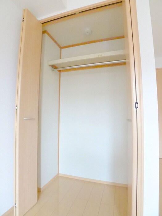 物件内観写真10　(収納)