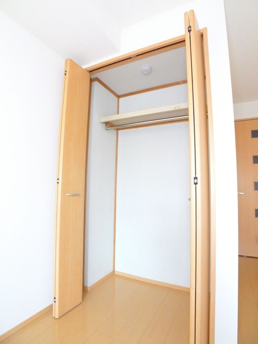 物件内観写真11　(収納)