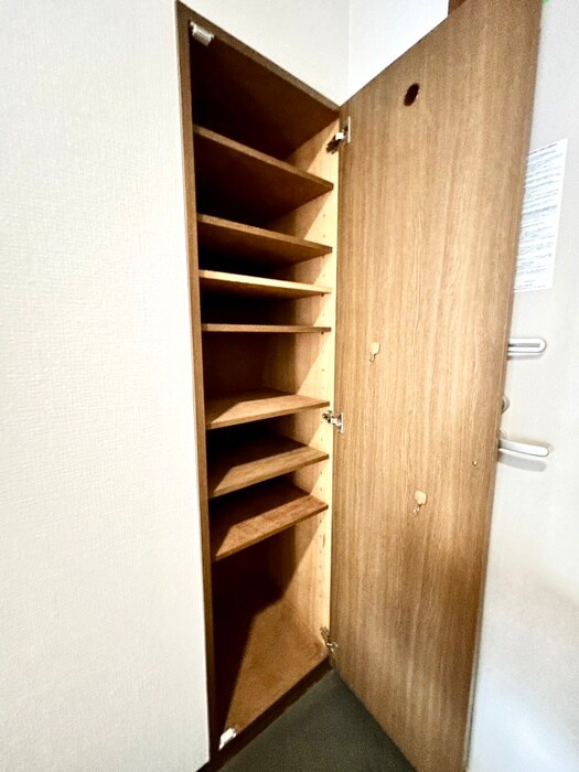 物件内観写真19　(靴箱)