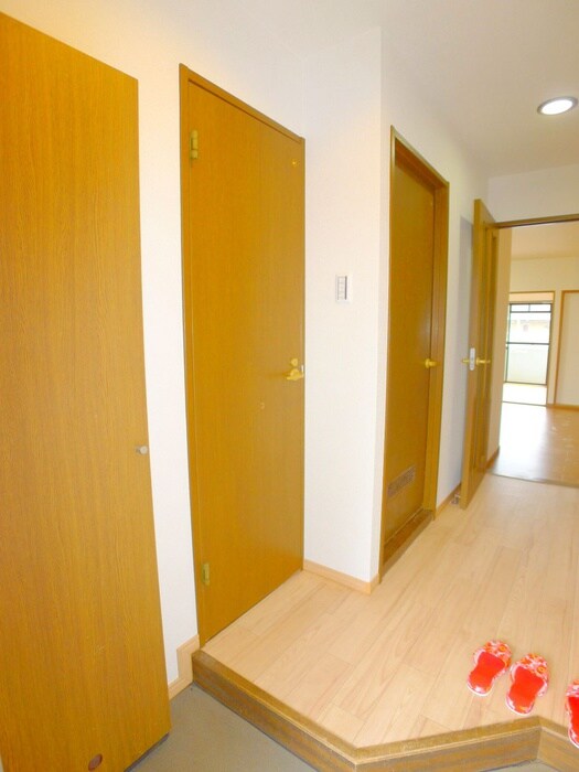 物件内観写真20　(靴箱)