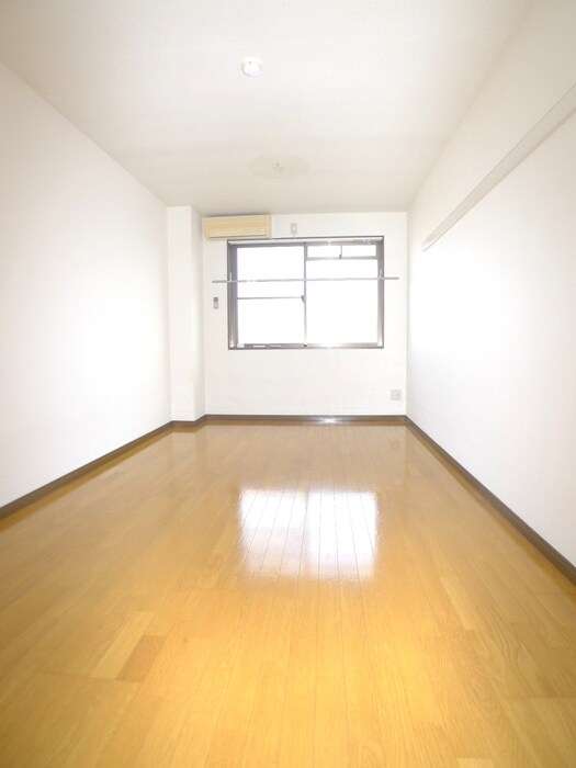 物件内観写真15　(居室)