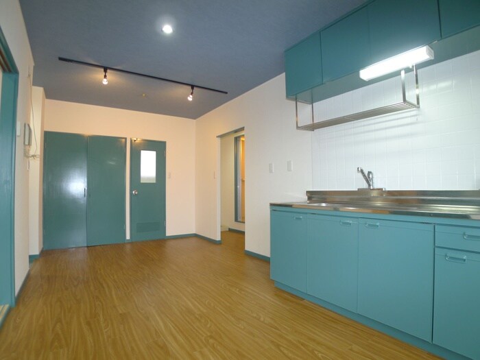 物件内観写真4　(居室)